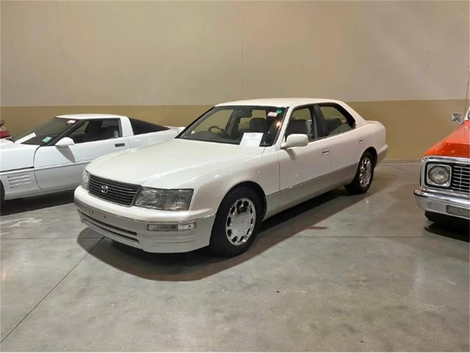 1995 Toyota Celsior 2nd Gen - Image 10 of 11