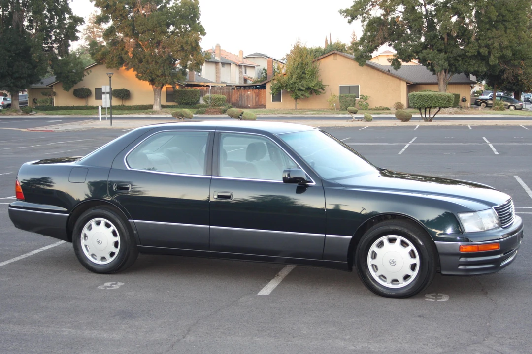1995 Toyota Celsior 2nd Gen - Image 3 of 6