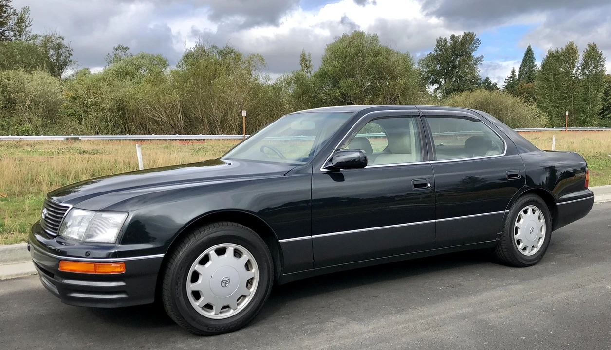 1995 Toyota Celsior 2nd Gen - Image 13 of 31