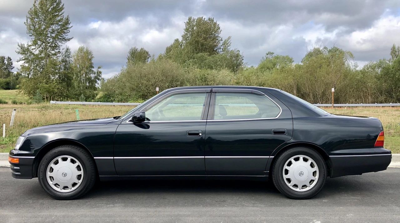 1995 Toyota Celsior 2nd Gen - Image 15 of 31