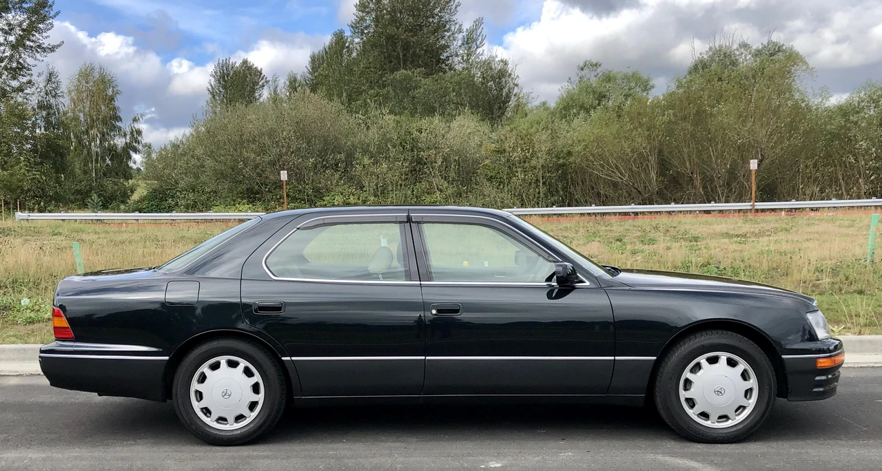 1995 Toyota Celsior 2nd Gen - Image 26 of 31