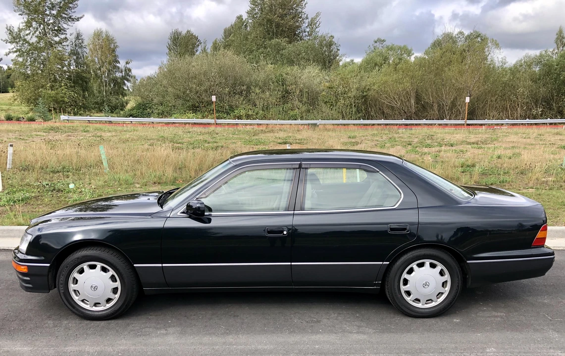 1995 Toyota Celsior 2nd Gen - Image 14 of 31