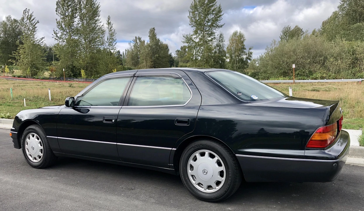1995 Toyota Celsior 2nd Gen - Image 17 of 31