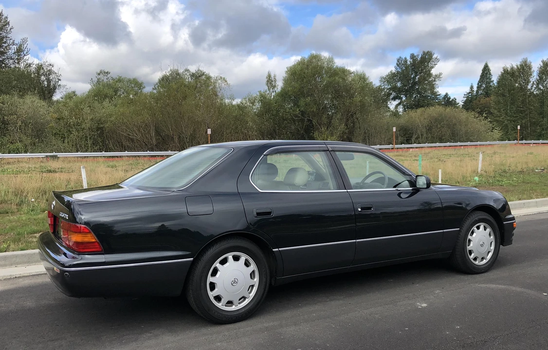 1995 Toyota Celsior 2nd Gen - Image 25 of 31