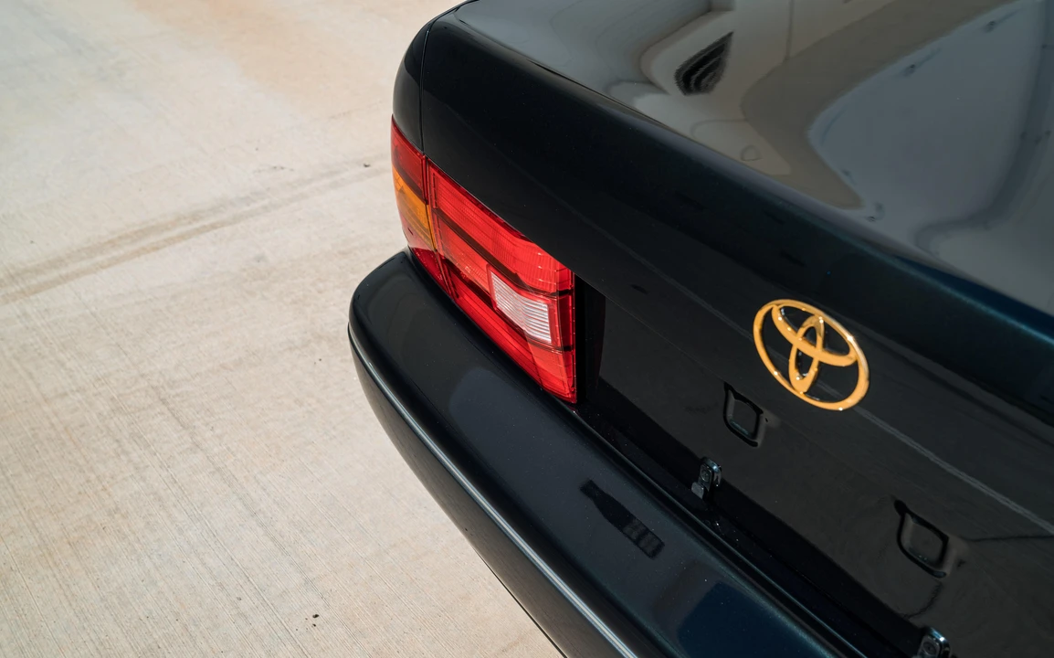 1995 Toyota Celsior 2nd Gen - Image 25 of 31