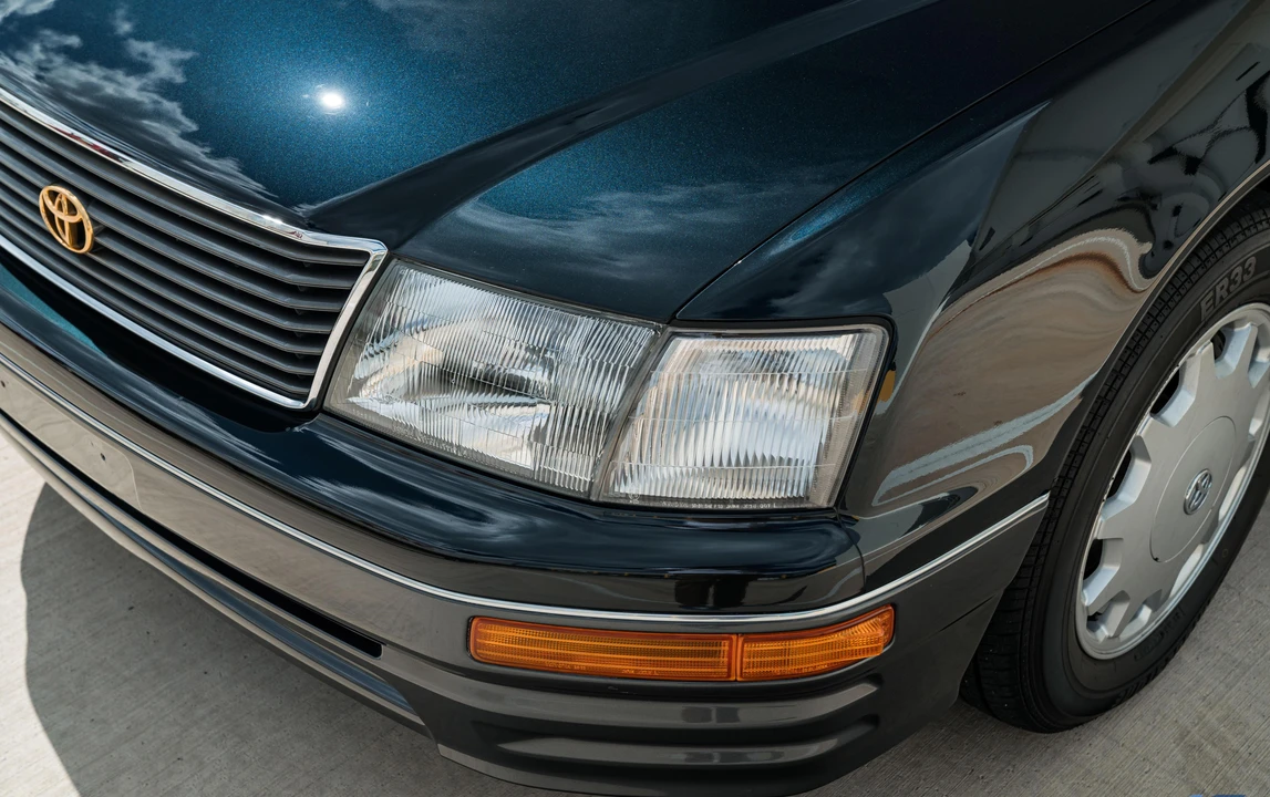 1995 Toyota Celsior 2nd Gen - Image 16 of 31