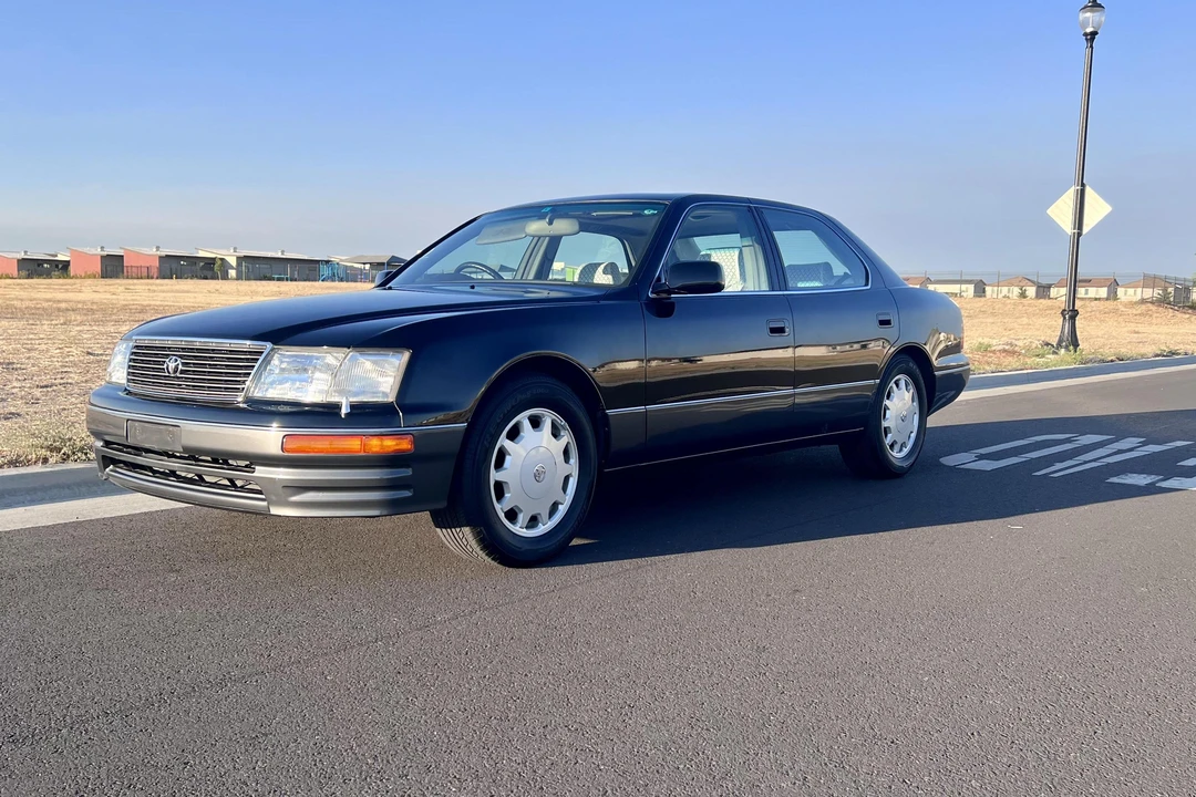 1995 Toyota Celsior 2nd Gen - Image 12 of 31