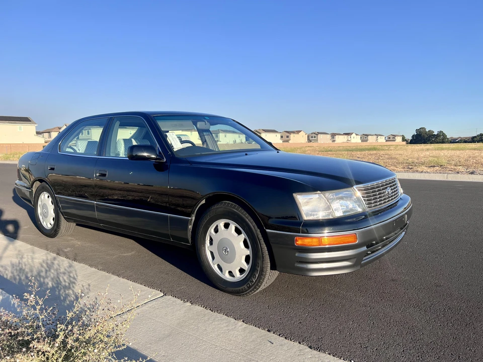 1995 Toyota Celsior 2nd Gen - Image 27 of 31