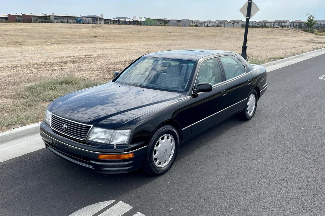 1995 Toyota Celsior 2nd Gen - Image 9 of 31