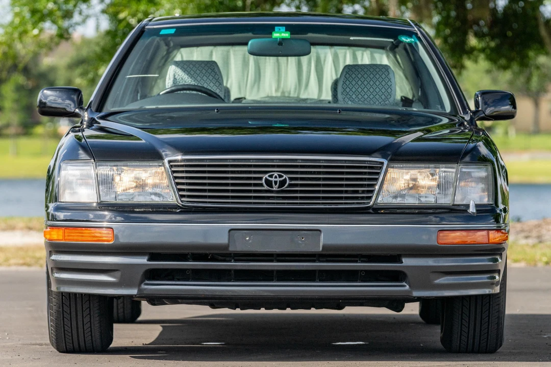 1995 Toyota Celsior 2nd Gen - Image 2 of 31