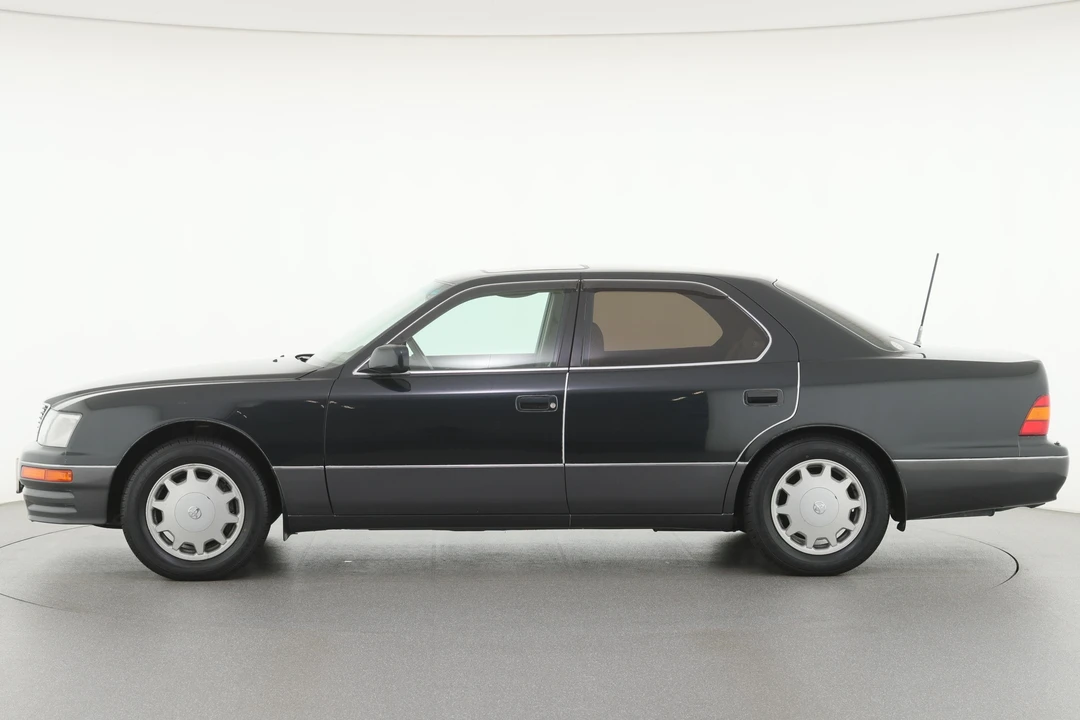 1995 Toyota Celsior 2nd Gen - Image 3 of 31