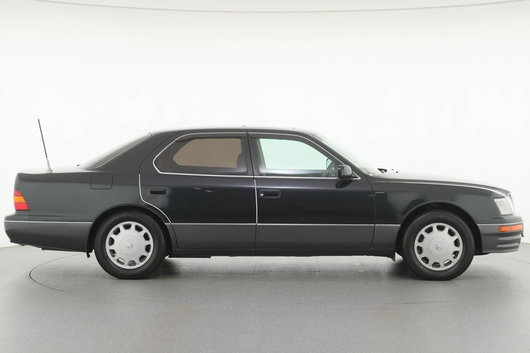1995 Toyota Celsior 2nd Gen - Image 11 of 31