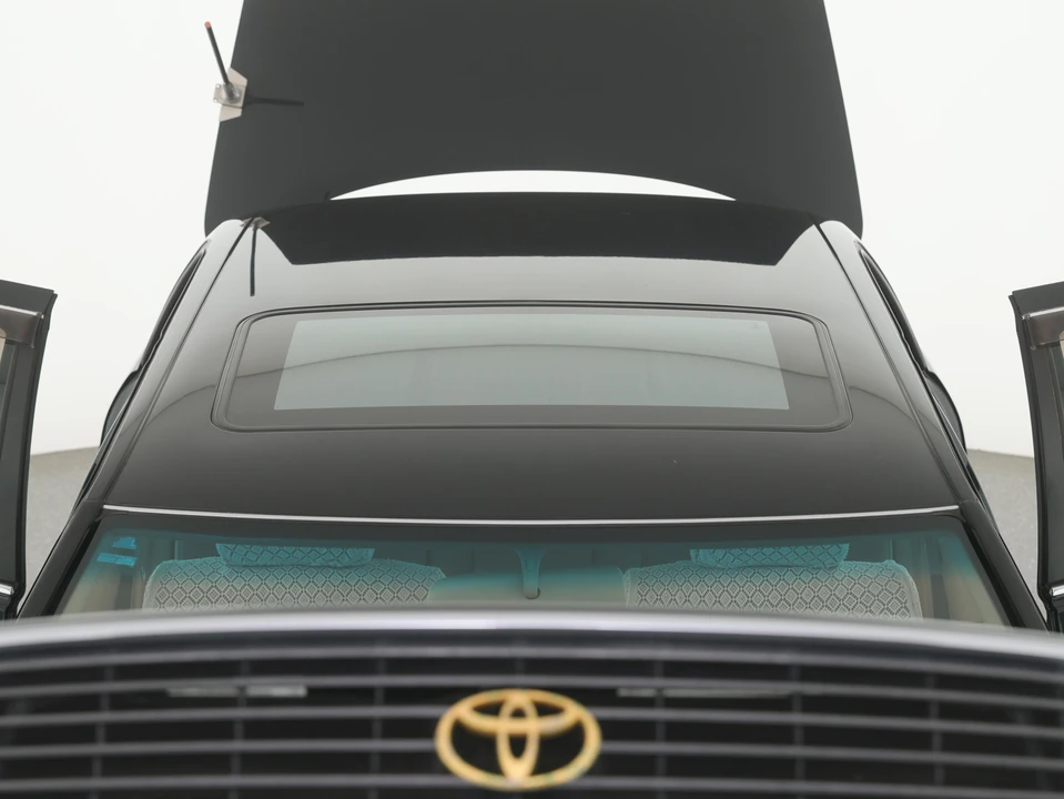 1995 Toyota Celsior 2nd Gen - Image 18 of 31