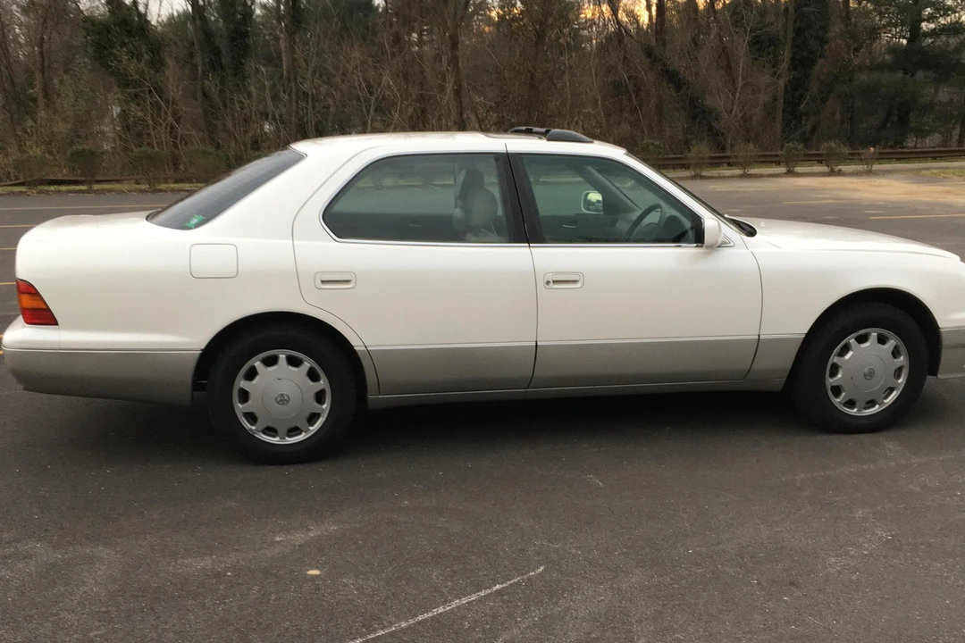 1995 Toyota Celsior 2nd Gen - Image 11 of 31