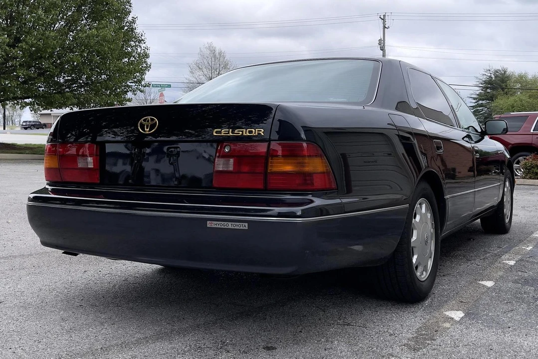 1995 Toyota Celsior 2nd Gen - Image 4 of 31