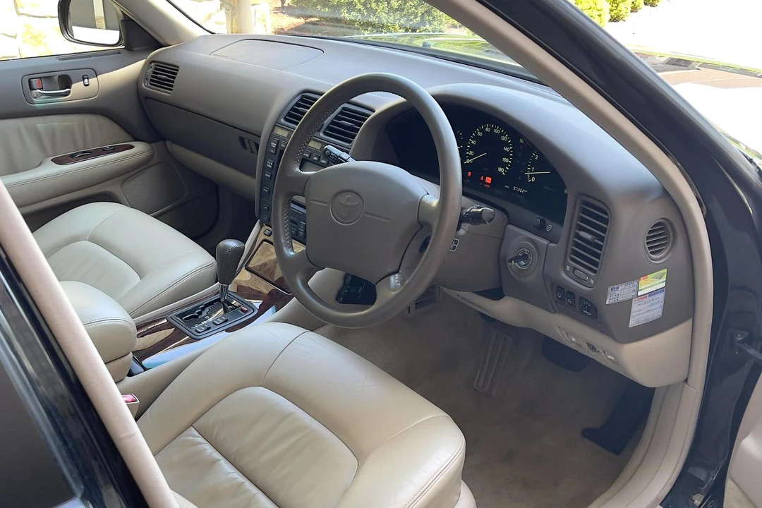 1995 Toyota Celsior 2nd Gen - Image 26 of 31