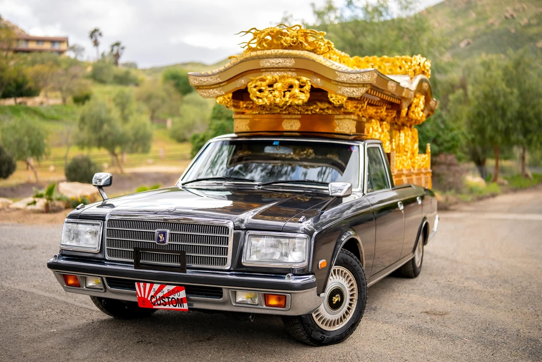 1995 Toyota Century 1st Gen - Image 7 of 31