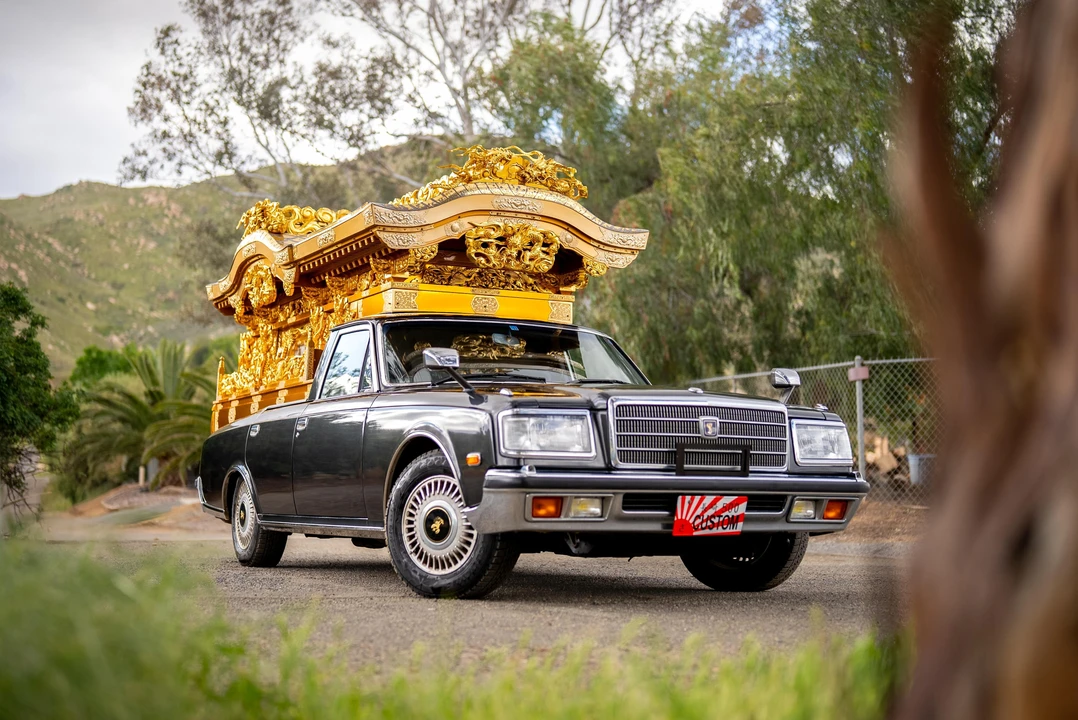 1995 Toyota Century 1st Gen - Image 18 of 31