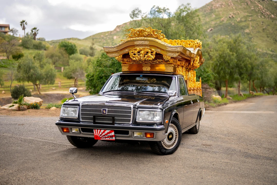 1995 Toyota Century 1st Gen - Image 6 of 31