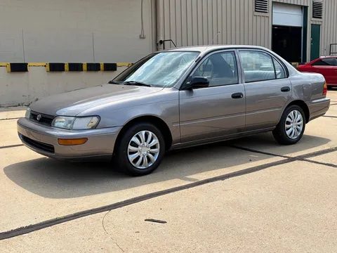 1995 Toyota Corolla 7th Gen - Image 2 of 16