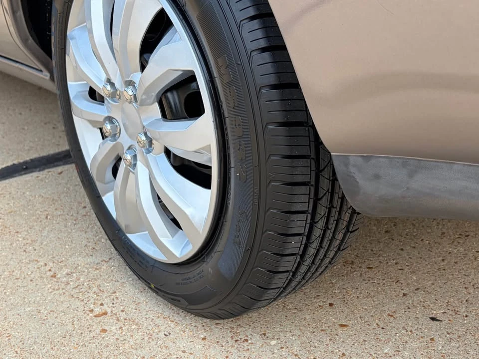 1995 Toyota Corolla 7th Gen - Image 9 of 16