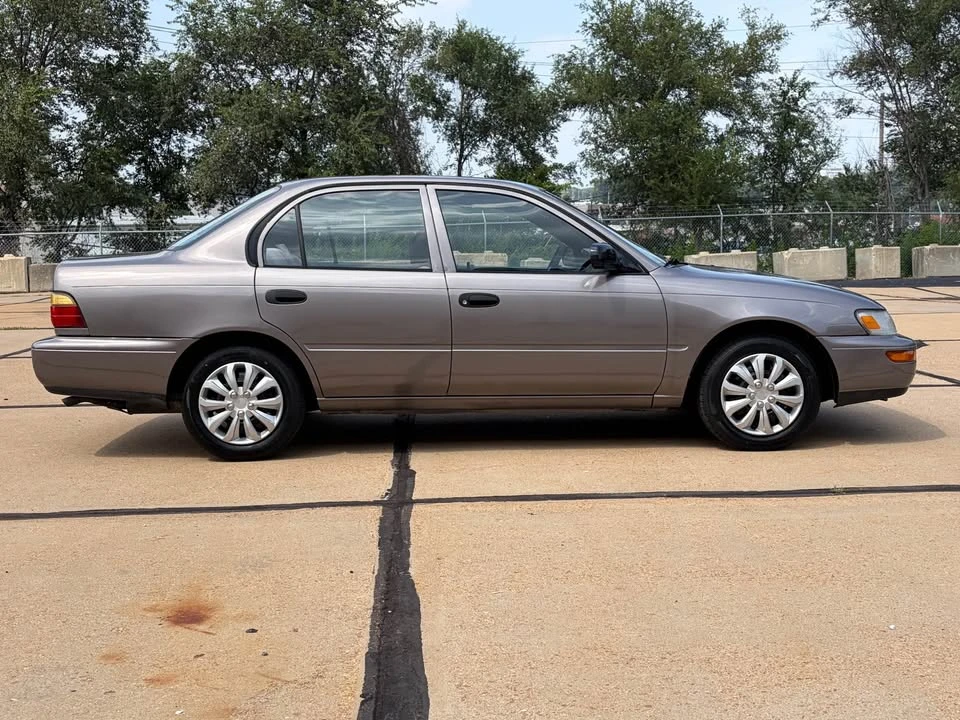 1995 Toyota Corolla 7th Gen - Image 5 of 16