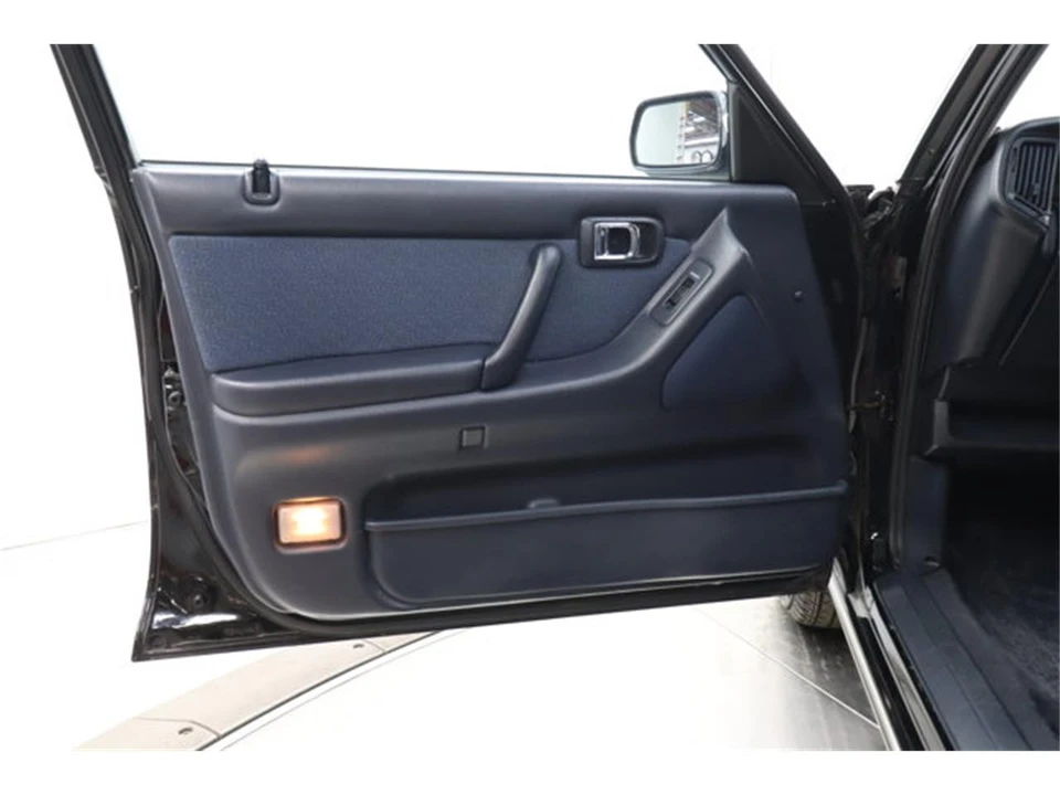 1995 Toyota Crown 9th Gen - Image 24 of 31