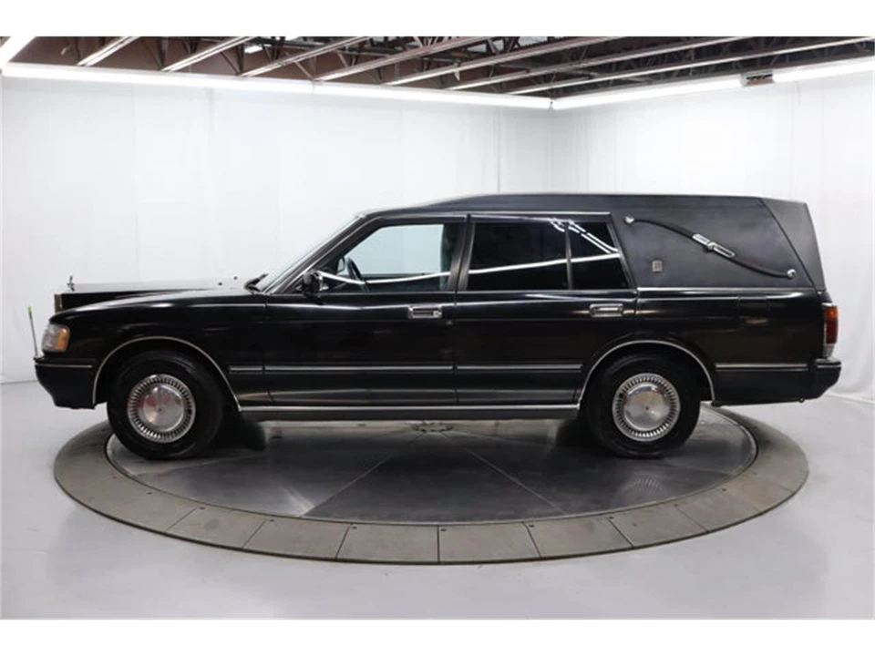 1995 Toyota Crown 9th Gen - Image 4 of 31