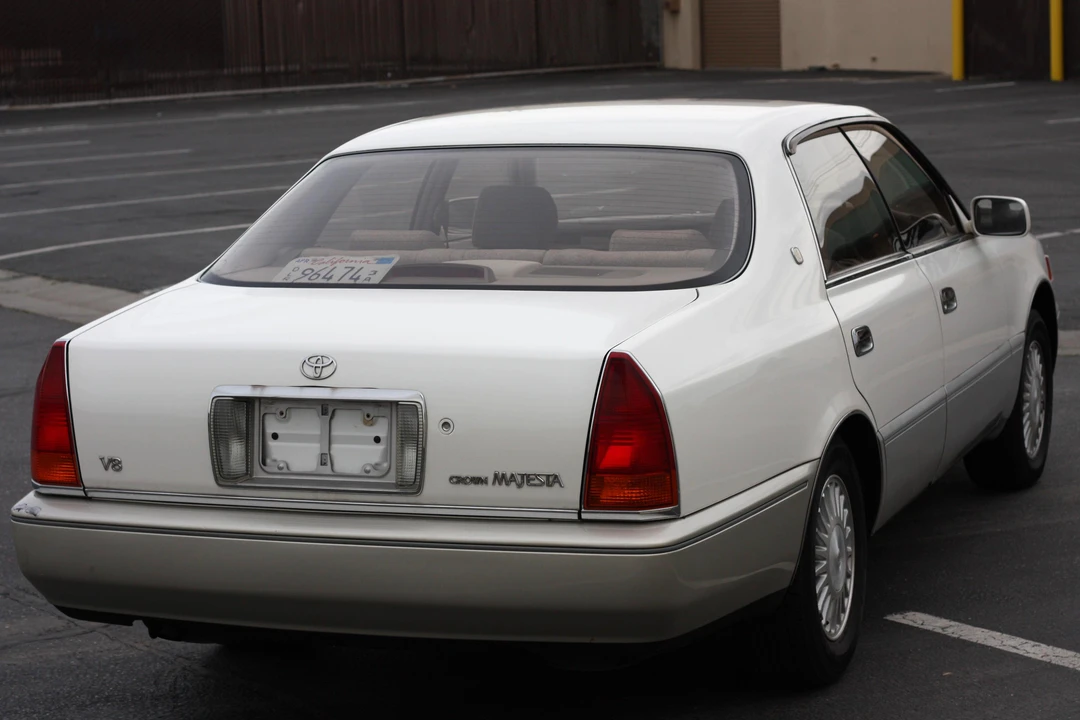 1995 Toyota Crown 9th Gen - Image 4 of 6