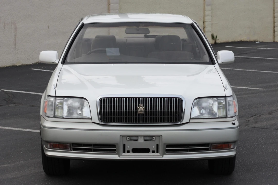 1995 Toyota Crown 9th Gen - Image 2 of 6