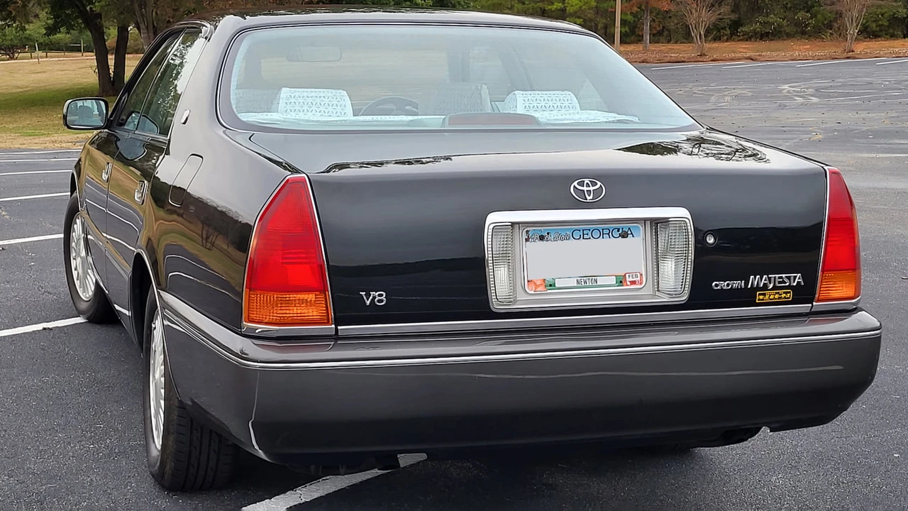 1995 Toyota Crown 9th Gen - Image 20 of 23