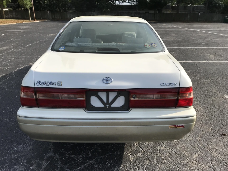 1995 Toyota Crown 10th Gen - Image 12 of 31