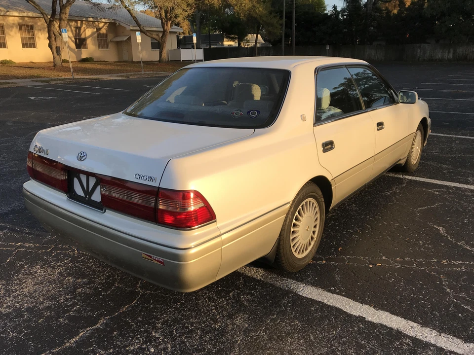 1995 Toyota Crown 10th Gen - Image 5 of 31