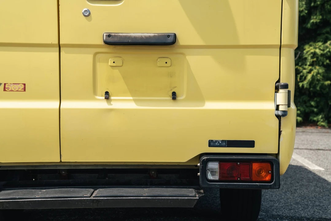 1995 Toyota - Image 26 of 31
