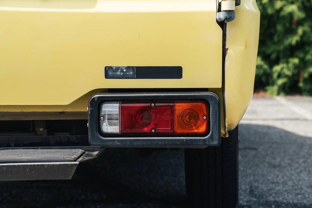 1995 Toyota - Image 30 of 31
