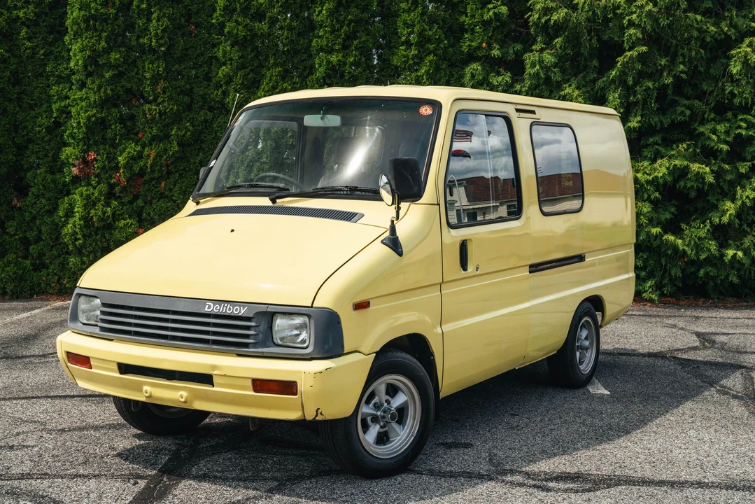 1995 Toyota - Image 5 of 31