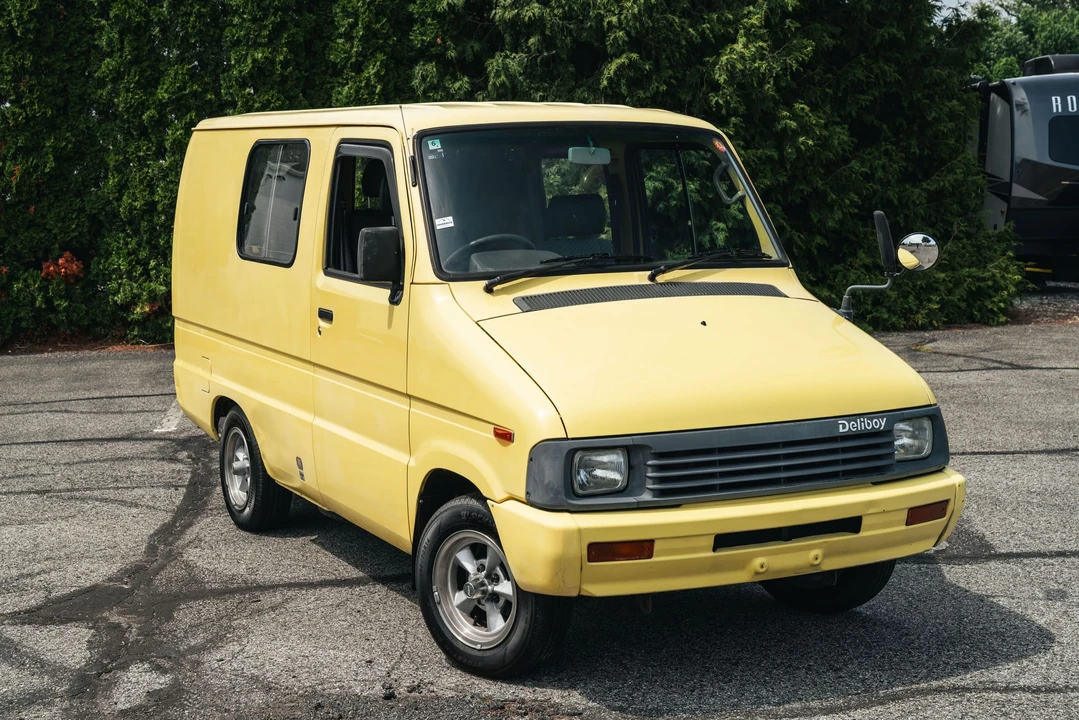 1995 Toyota - Image 2 of 31