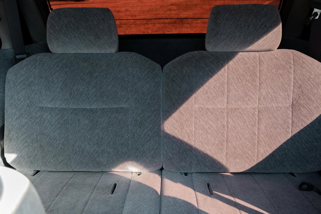 1995 Toyota Previa/Estima 1st Gen - Image 27 of 31