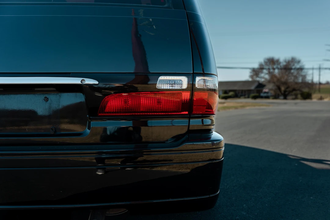 1995 Toyota Previa/Estima 1st Gen - Image 18 of 31