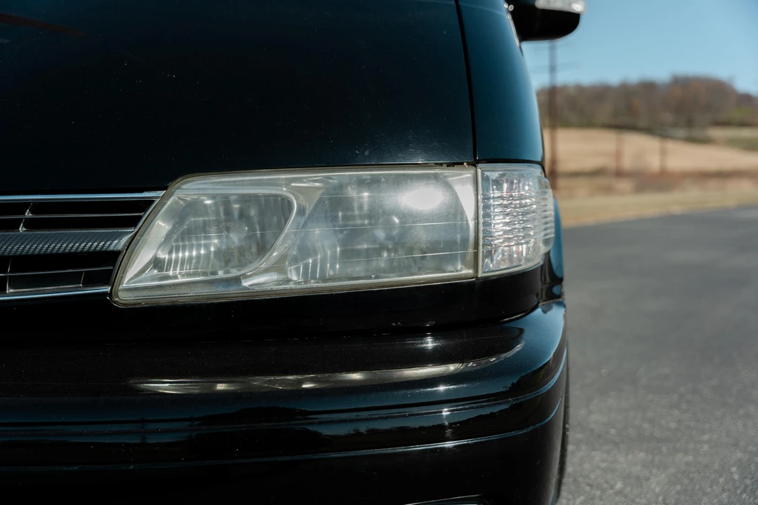 1995 Toyota Previa/Estima 1st Gen - Image 11 of 31