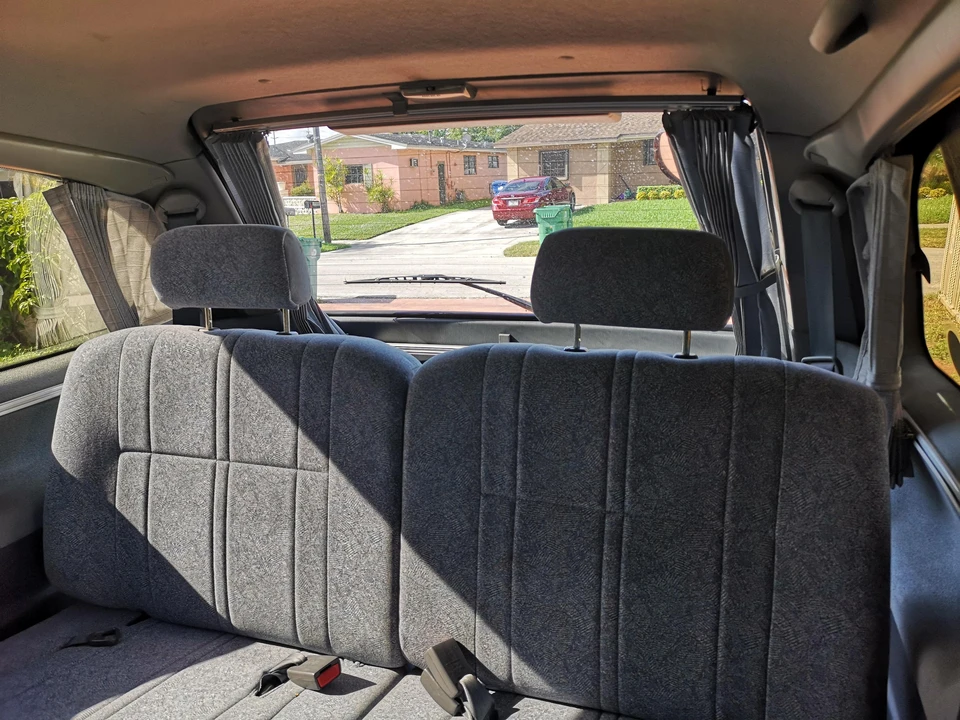 1995 Toyota Previa/Estima 1st Gen - Image 25 of 31