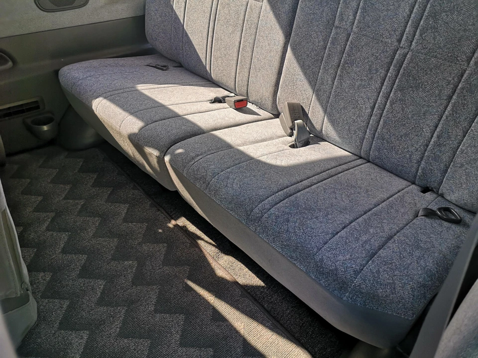 1995 Toyota Previa/Estima 1st Gen - Image 26 of 31
