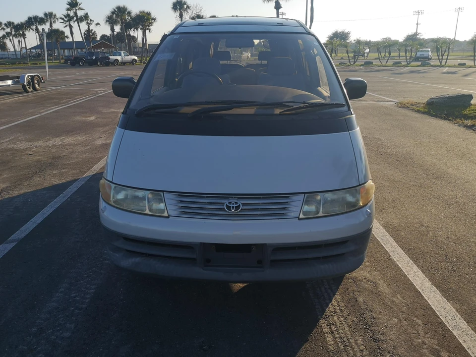 1995 Toyota Previa/Estima 1st Gen - Image 6 of 31
