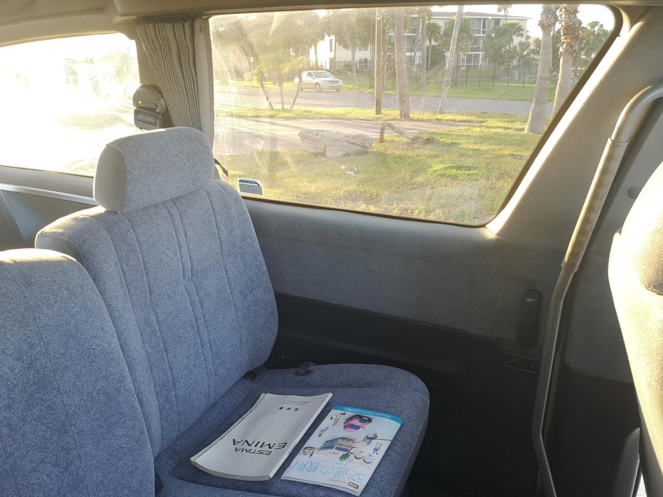 1995 Toyota Previa/Estima 1st Gen - Image 27 of 31