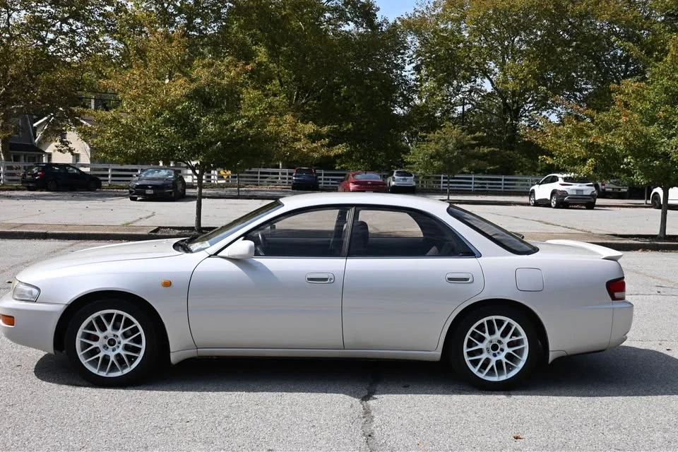 1995 Toyota Corona 9th Gen - Image 5 of 9