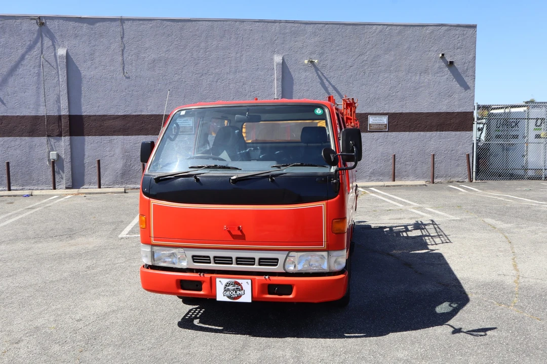 1995 Toyota HiAce 4th Gen - Image 4 of 31