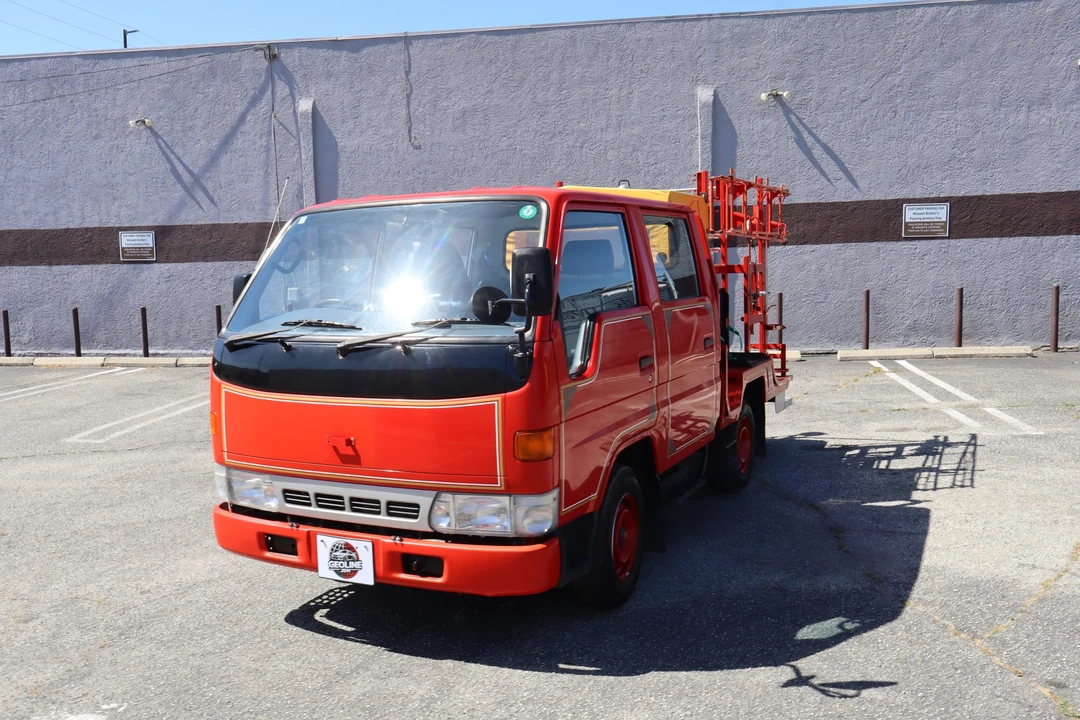 1995 Toyota HiAce 4th Gen - Image 5 of 31