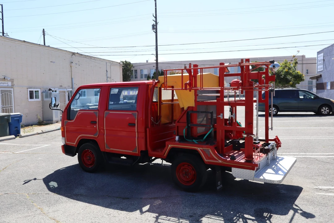 1995 Toyota HiAce 4th Gen - Image 16 of 31