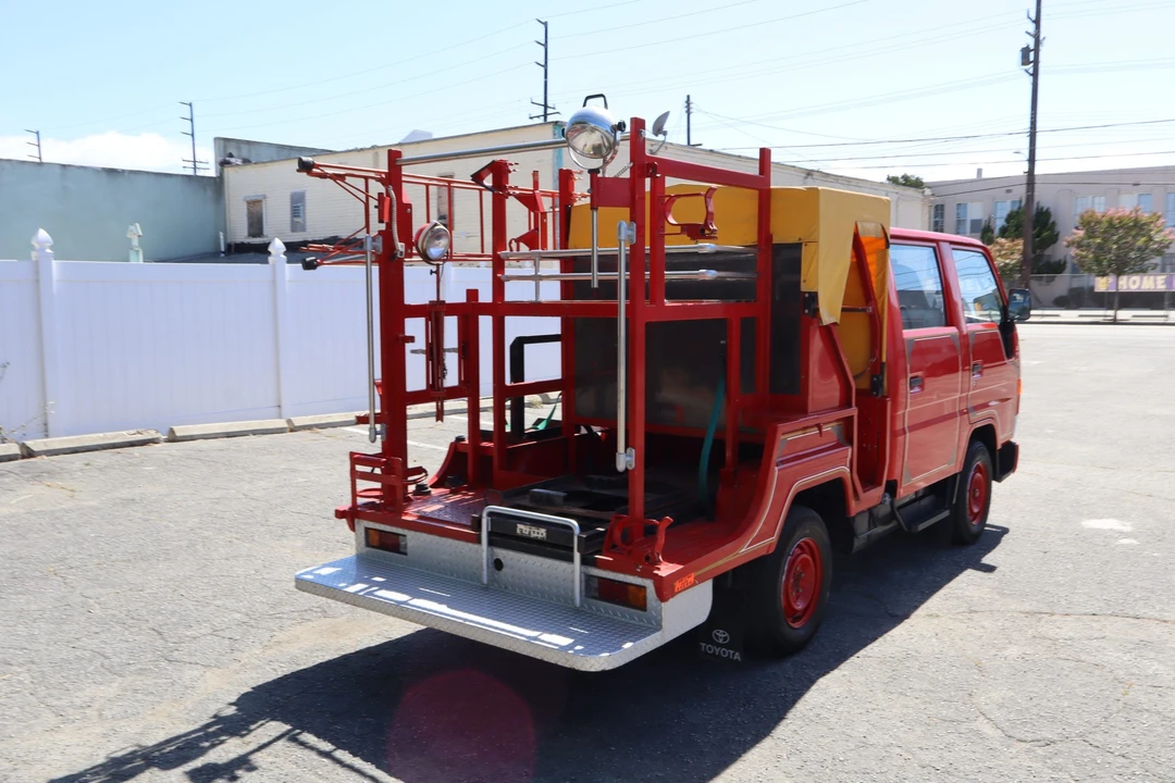 1995 Toyota HiAce 4th Gen - Image 30 of 31
