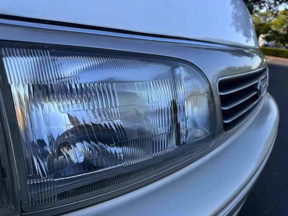 1995 Toyota HiAce 4th Gen - Image 23 of 31